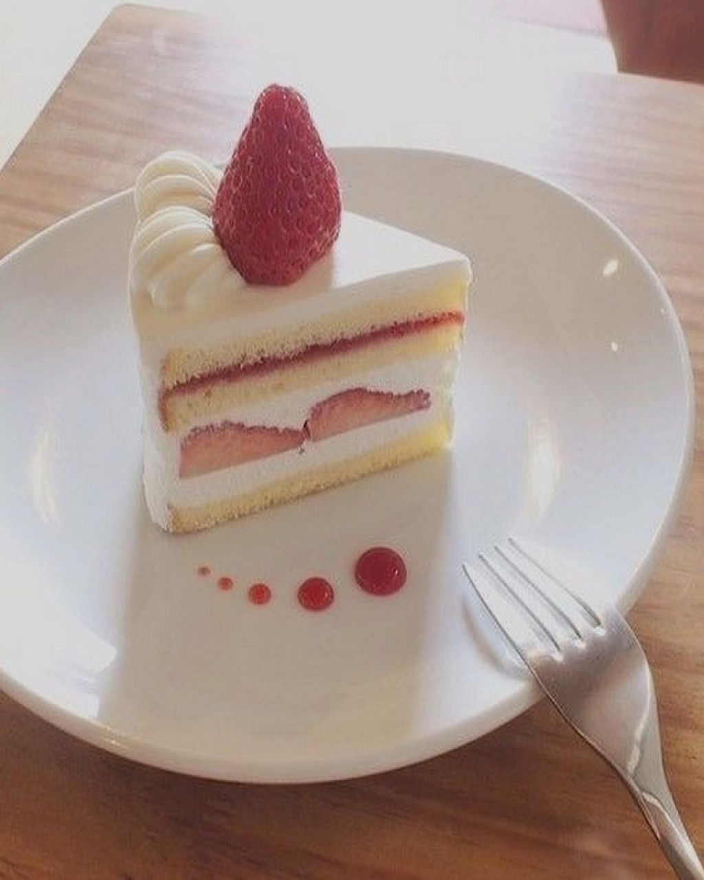 Strawberry Cake