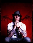 A Little Piece Of Love, Synyster Gates