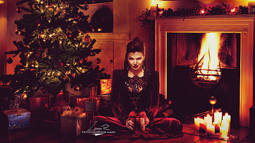 The Queen Wishes You A Merry Christmas...