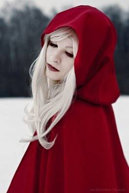Inverno de Cinzas- A dama de vermelho