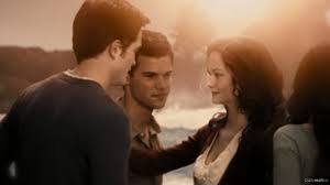 Renesmee Cullen e Jacob Black.